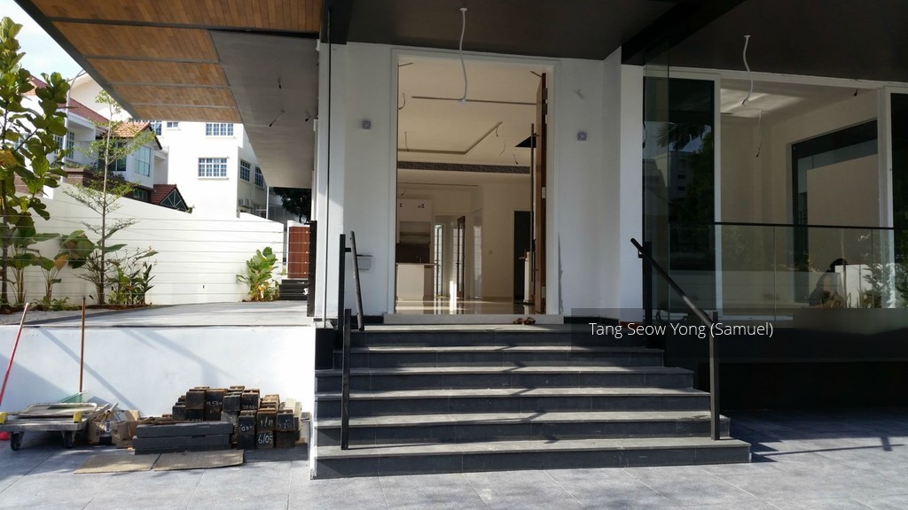 AROOZOO AVENUE (D19), Detached #110757632